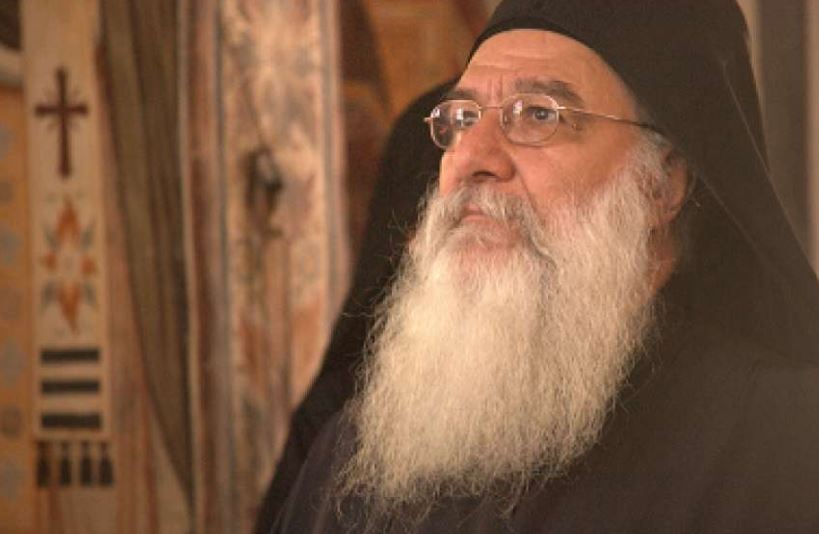 Γέροντας Μωυσής Αγιορείτης: “Η ελληνική μεγαλοψυχία και η ελληνική φερεπονία θα φέρει πλούσια δώρα για τη δόλια πατρίδα μας”