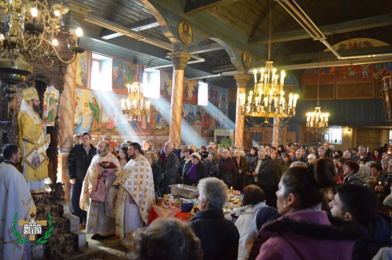 Архиерейска литургия за празника на св. Харалампий в гр. Самоков