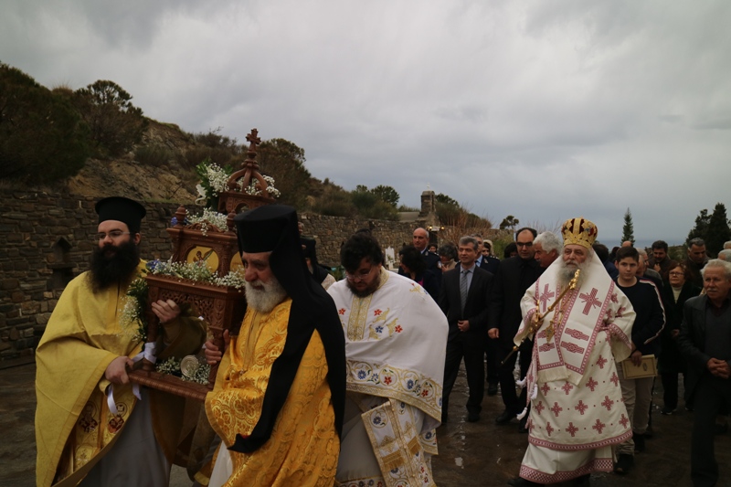 Στην Ιερά Μονή Χριστού Δάσους ο Μητρ. Παροναξίας