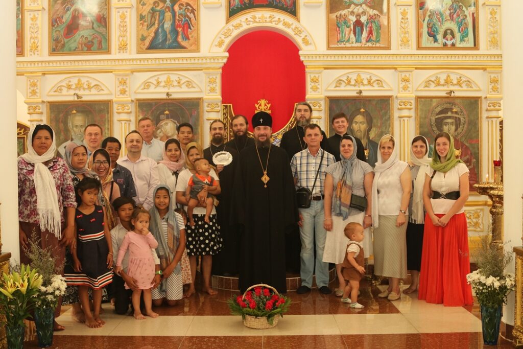 В праздник Сретения Господня глава Патриаршего экзархата в Юго-Восточной Азии совершил Литургию в столице Камбоджи