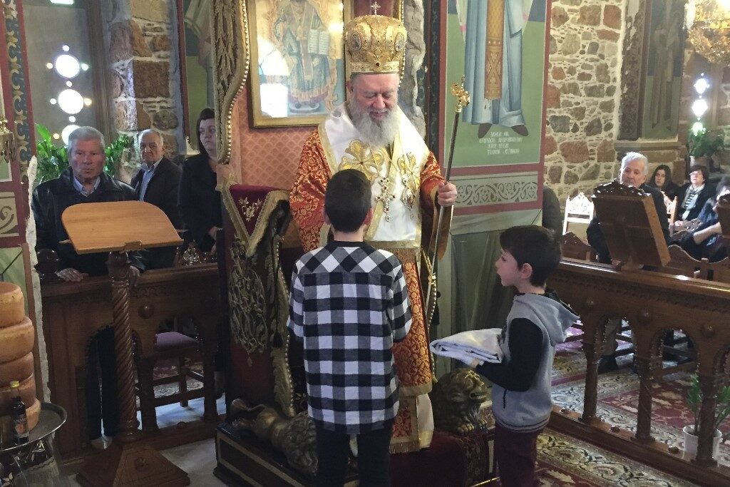 Στο Βασιλικό Χαλκίδος ο επιχώριος Μητροπολίτης κ. Χρυσόστομος