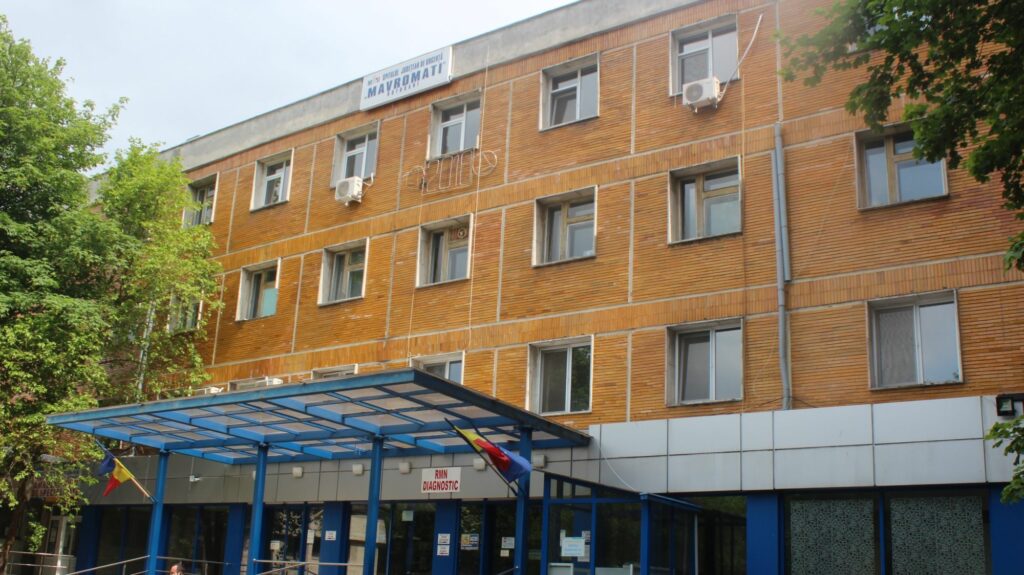 Voluntarii Paraclisului CMN au făcut o donație Spitalului Județean de Urgență din Botoșani