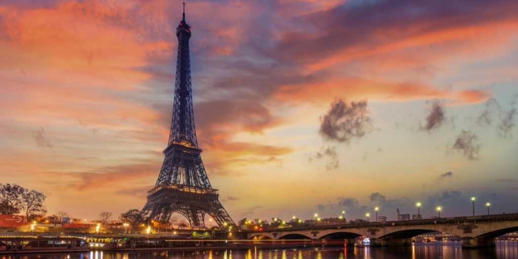 Παρίσι: Ξενάγηση και βραδυνή Θ. Λειτουργία στα γαλλικά