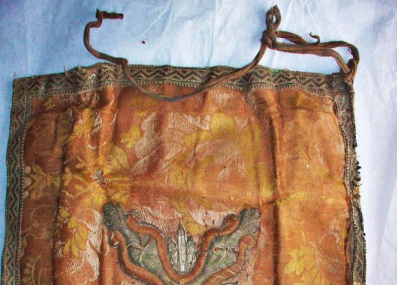 Το επιγονάτιο του Αγίου Νικολάου του Πλανά (φώτο)