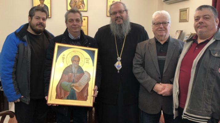 Στον Μητροπολίτη Λαρίσης η οικογένεια γνωστού αγιογράφου