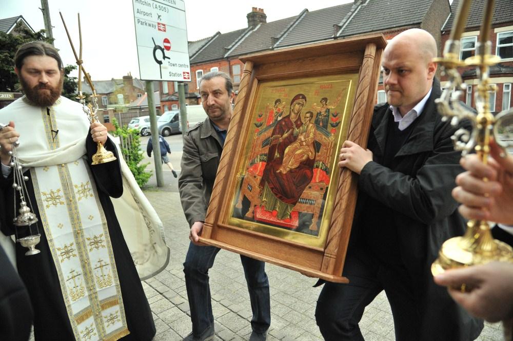 Icoana „Pantanassa” de la Vatoped va fi adusă în pelerinaj la Brateiu