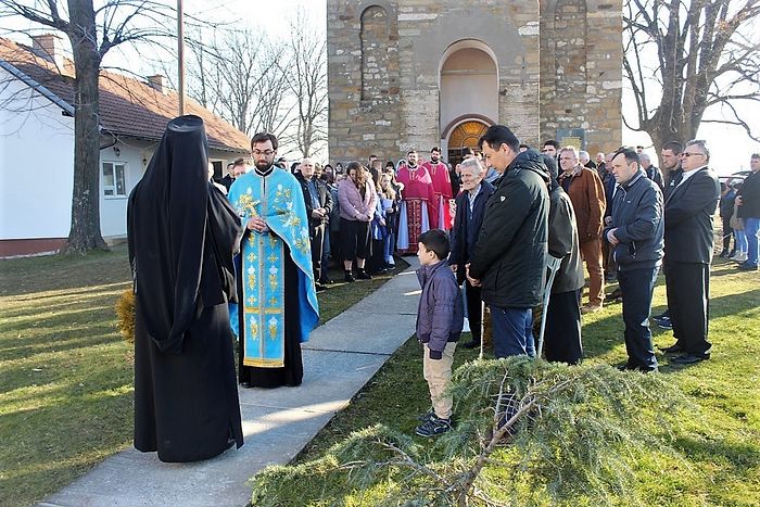 Епископ Фотије: Свака Литургија је сусрет са Богом
