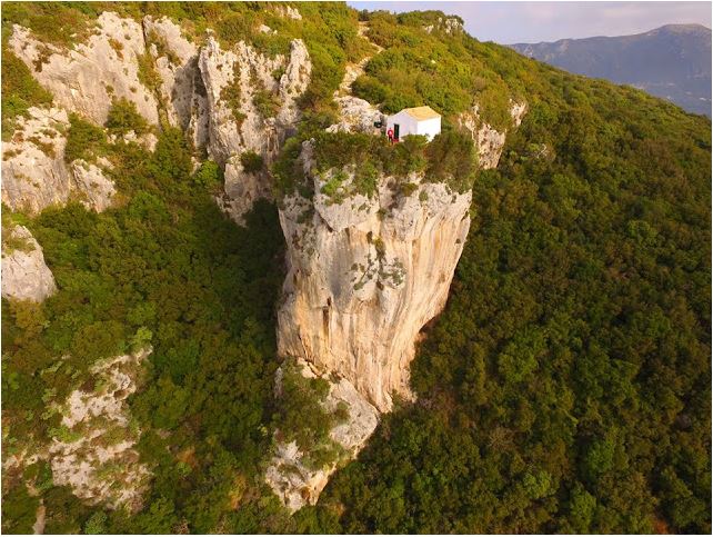 Το εκκλησάκι του Αγίου Συμεών στις Δουκάδες της Κέρκυρας