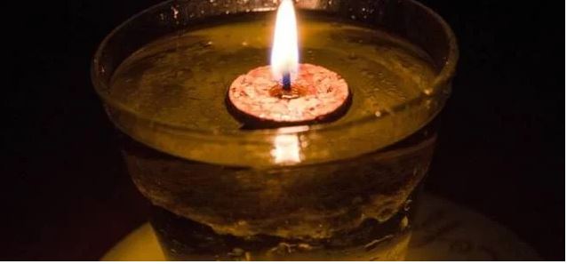 Γιατί βάζουμε λάδι στο καντήλι – Τι συμβολίζει