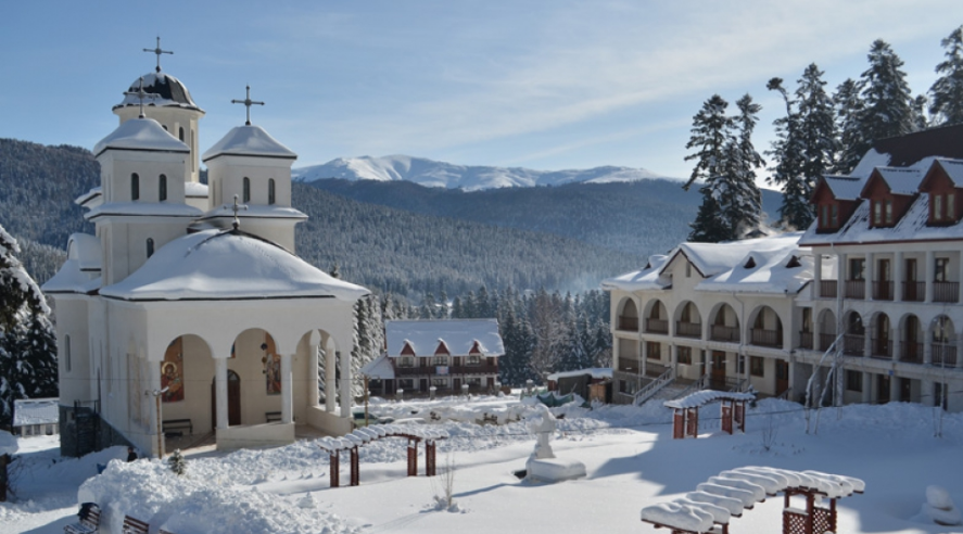 PROEDUS şi Arhiepiscopia Bucureştilor organizează stagii de pregătire pentru copii şi educatori la Predeal