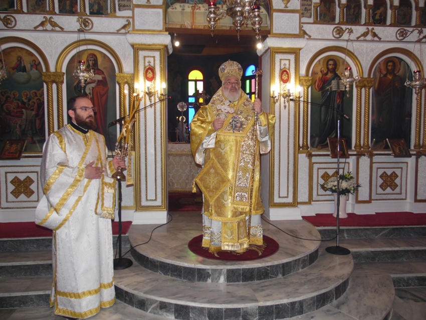 Ο ασπασμός της ειρήνης και το δαχτυλίδι της υιοθεσίας