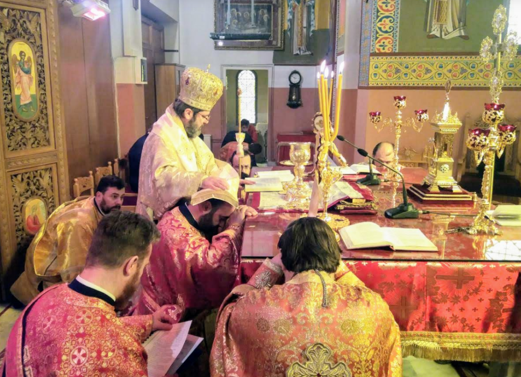 Χειροτονία Διακόνου από τον Μητρ. Κορυτσάς