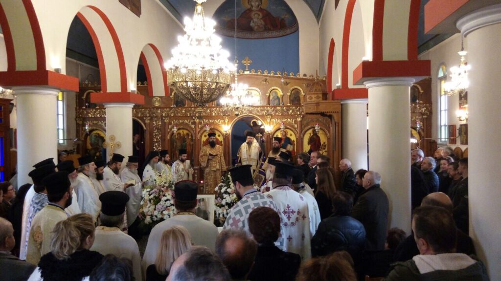 Εξόδιος ακολουθία π. Σπυρίδωνος Γεωργάκη