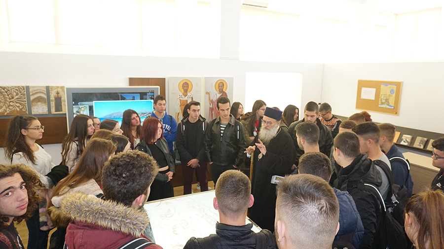 Μαθητές ξενάγησε ο Μητρ. Γορτύνης κ. Μακάριος