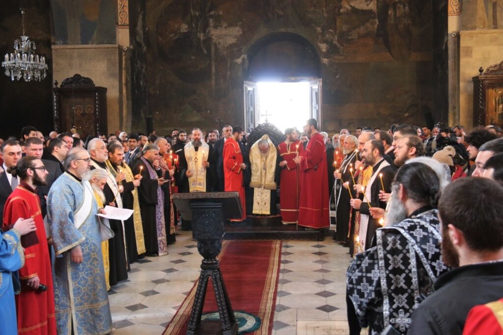 ჩვენთან არს ღმერთი!