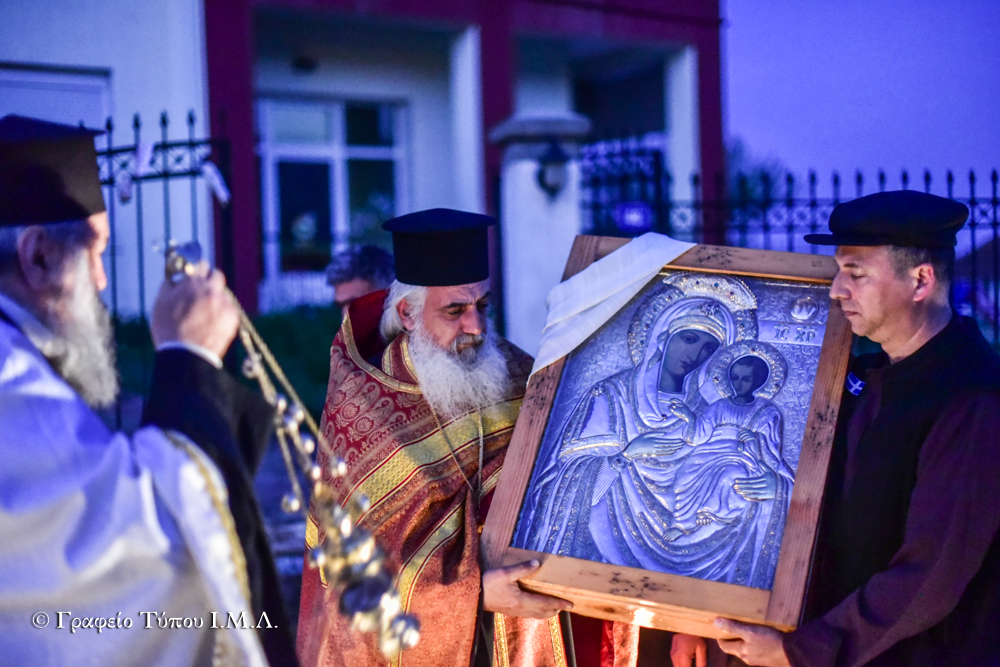 Υποδοχή της Θαυματουργού Εικόνος της Παναγίας της Περπατούσης στο Λαγκαδά