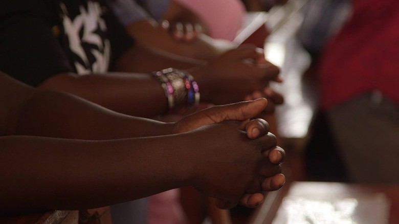 Κενυάτης  οδηγεί τους Μουσουλμάνους στο Χριστό