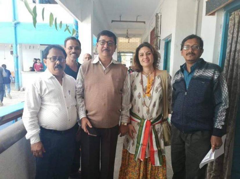 Στην Ινδία για να διδάξει Λαρισαία φιλόλογος!