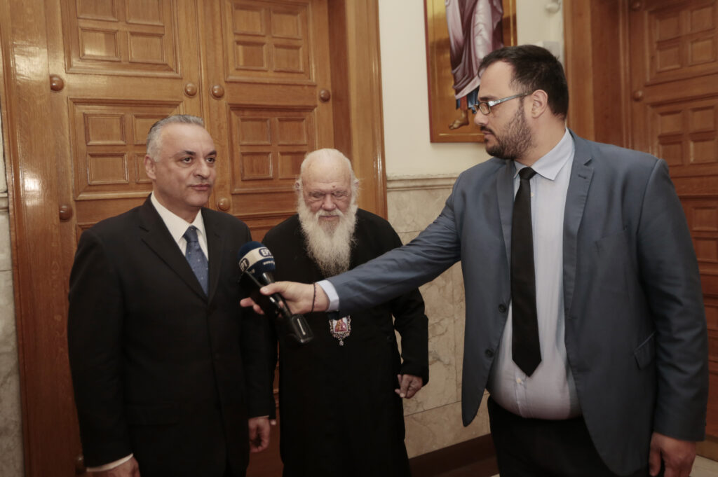 Αρχιεπ. Αθηνών για τον διάλογο: “Η ζωή συνεχίζεται”