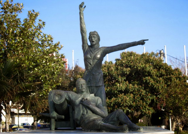 Δόμνα Βισβίζη: Μια Θρακιώτισσα ηρωίδα