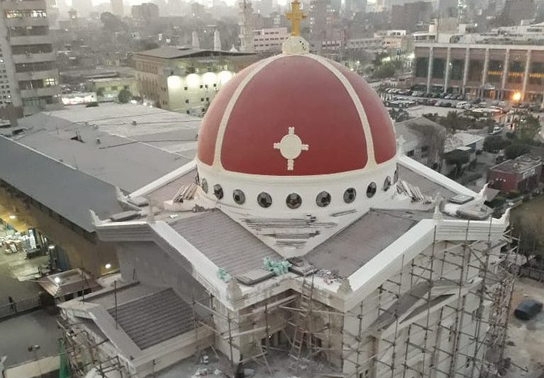 Ο ναός Αγ. Κωνσταντίνου και Ελένης Καΐρου από ψηλά