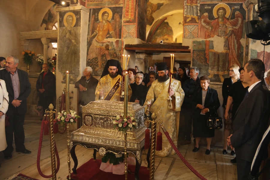 Η αγία Βασίλισσα της Άρτας