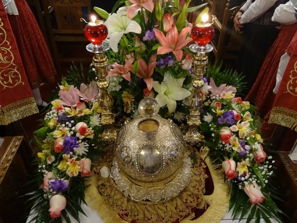 Η Φώτο της Ημέρας: “Ήρθε ο Άγιος”