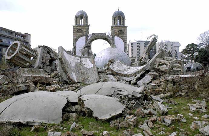 ΗΠΑ: Στόχος επιθέσεων η Σερβική Εκκλησία στο Κόσοβο