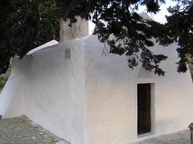 Αγία Μαρίνα Μεσελέροι και οι εσωτερικές τοιχογραφίες (φώτο)