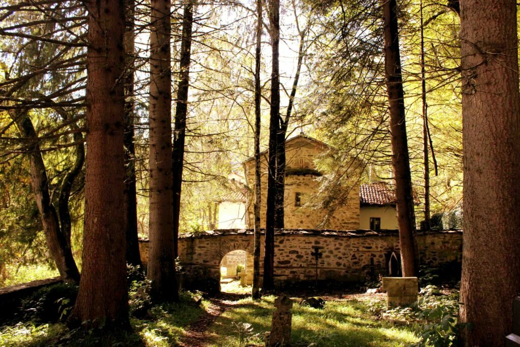 Βουλγαρία: Στο Οστεοφυλάκιο της Ιεράς Μονής Ρίλας (φώτο)