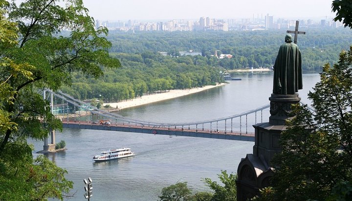 Pre-Christian necropolis excavated in Kiev