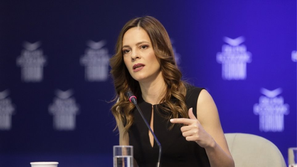 Αχτσιόγλου: Διαχωριστική γραμμή ανάμεσα σε πρόοδο και συντήρηση