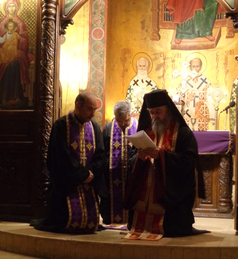 Владика Кирило богослужио у Сантјаго де Чилеу