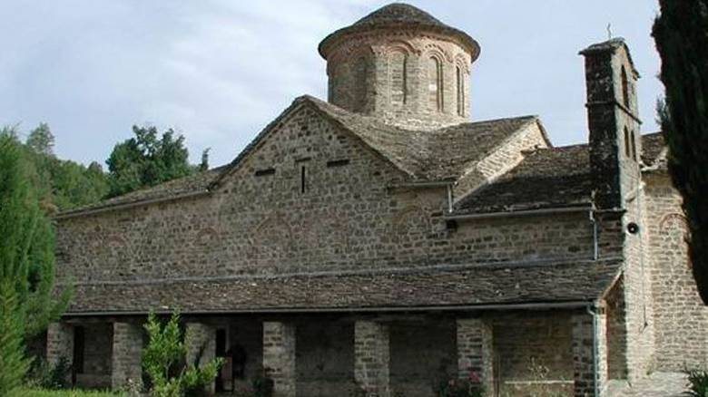 Ιερόσυλοι λήστεψαν εκκλησία στην Κόνιτσα