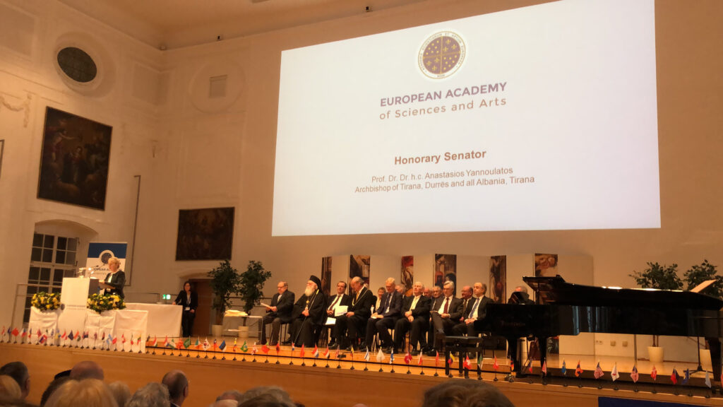 Ο Αρχιεπ. Αλβανίας Επίτιμος Συγκλητικός της Ευρ. Ακαδημίας