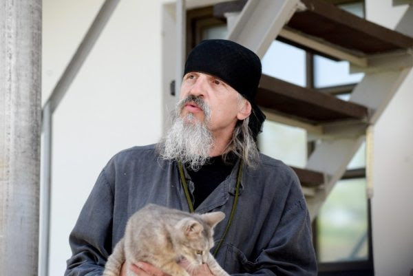 Οι γάτες που βρίσκονται στα μοναστήρια της Ρωσίας (Φώτο)