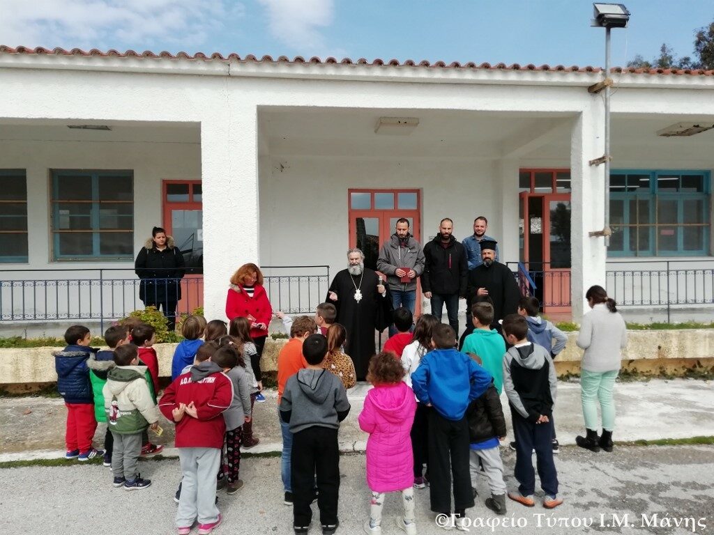 Στους ακρίτες μαθητές της Ηπειρωτικής Ελλάδος ο Μητρ. Μάνης
