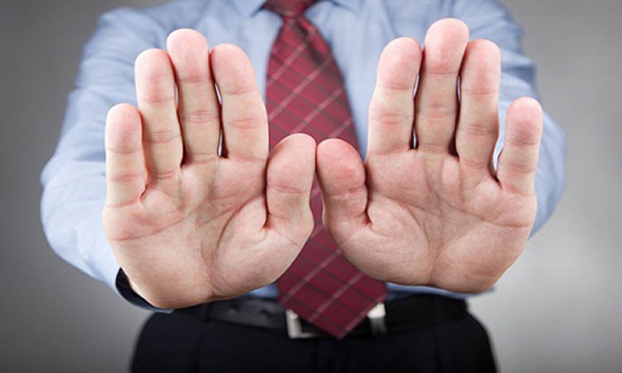 Μάρτυρες του Ιεχωβά. Για μία ακόμη φορά: «Όχι προσευχή στον Χριστό»