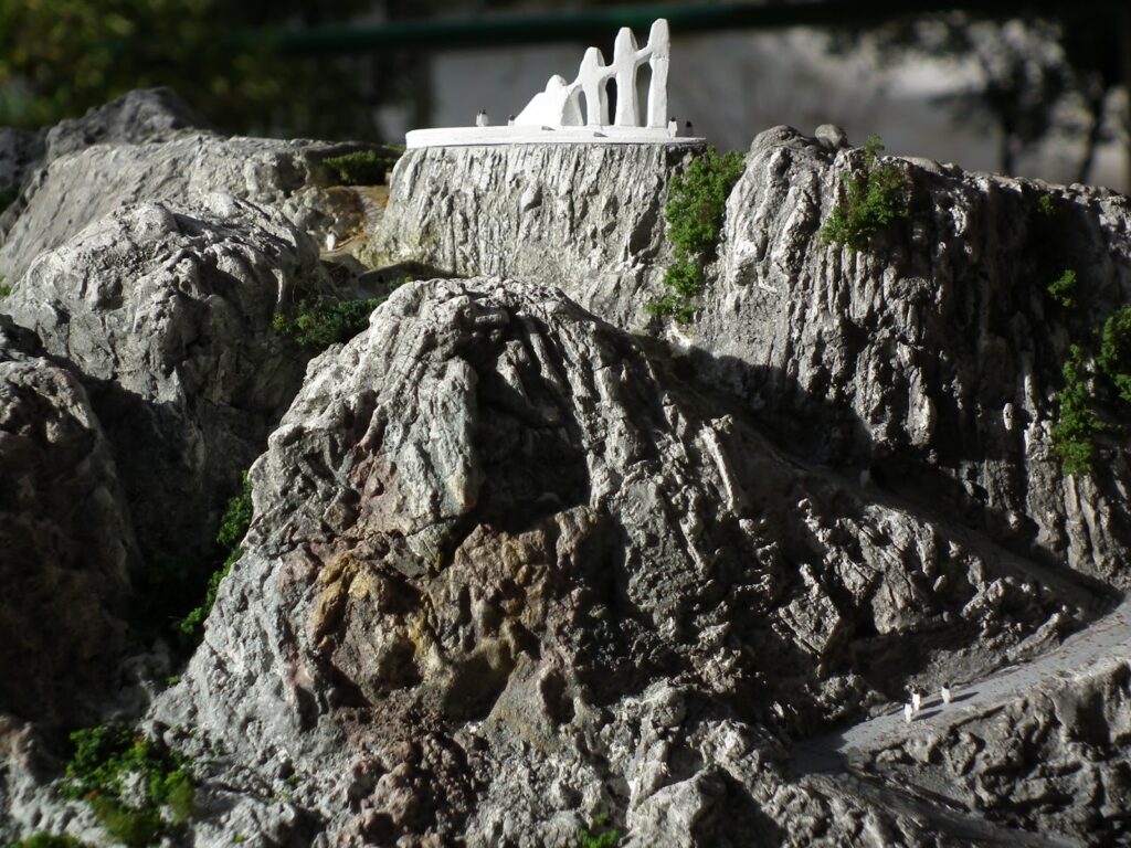 Για πρώτη φορά, η περιοχή του ιστορικού Ζαλόγγου μέσω μακέτας