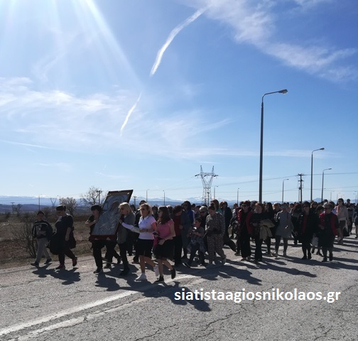 Σιάτιστα: Έξω στους δρόμους για την υποδοχή της Παναγιάς (φώτο)