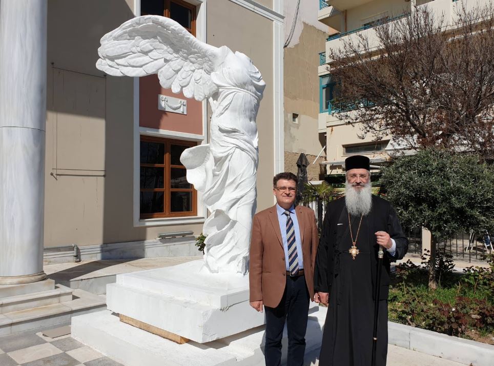 Το Νομαρχείο της πόλης επισκέφθηκε ο Μητρ. Αλεξανδρουπόλεως