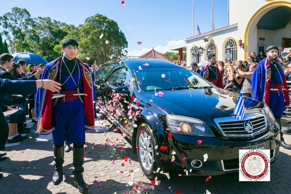 Στην γη του Σίδνεϊ αναπαύεται ο Αρχιεπίσκοπος Αυστραλίας κυρός Στυλιανός – Πλήθος κόσμου αποχαιρέτησε τον για 40 χρόνια Ποιμενάρχη του