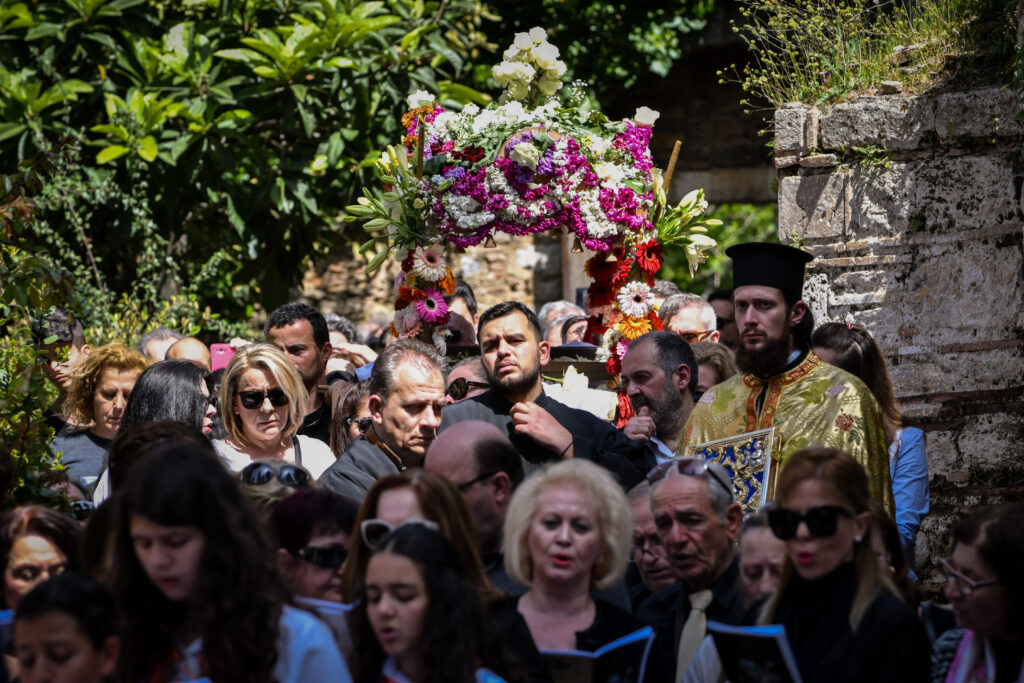 Η περιφορά του Επιταφίου στη Μονή Καισαριανής
