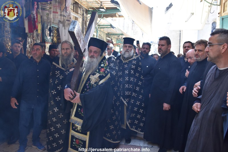 مسيرة درب الآلام للجمعة العظيمة