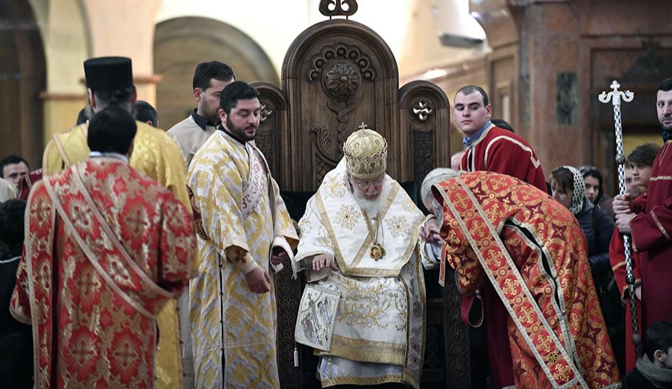 ილია მეორემ სამღვდელოების წარმომადგენლები დააჯილდოვა