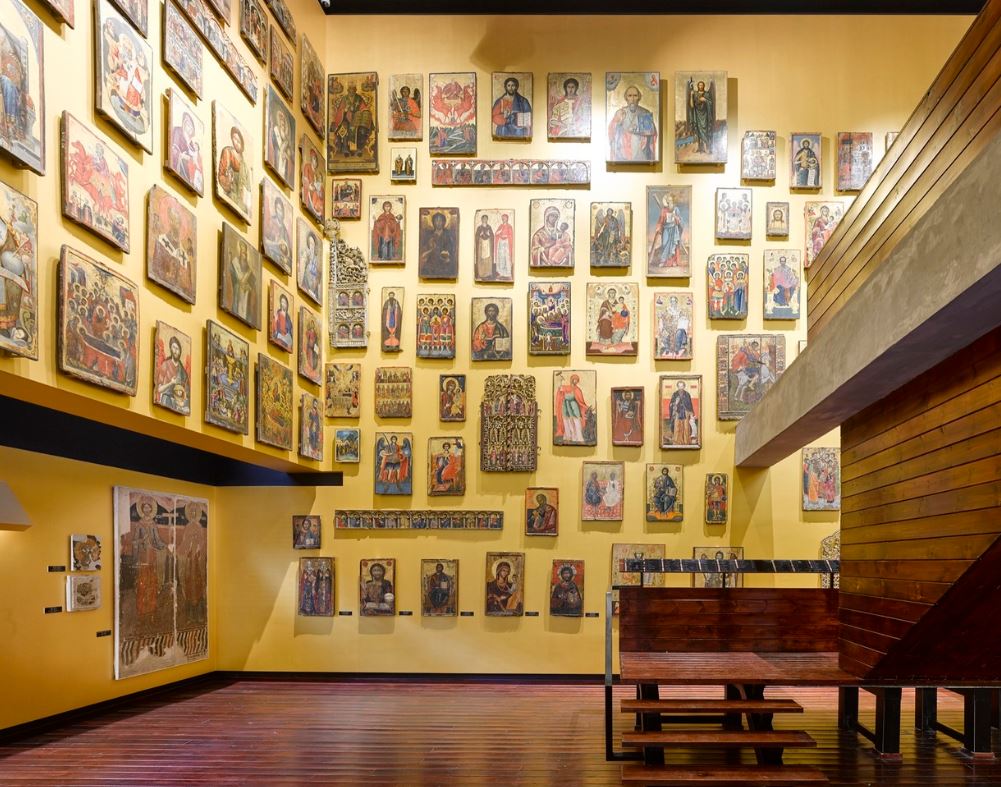 Restaurohen 10 ikona në laboratorin e Muzeut Mesjetar Korçë
