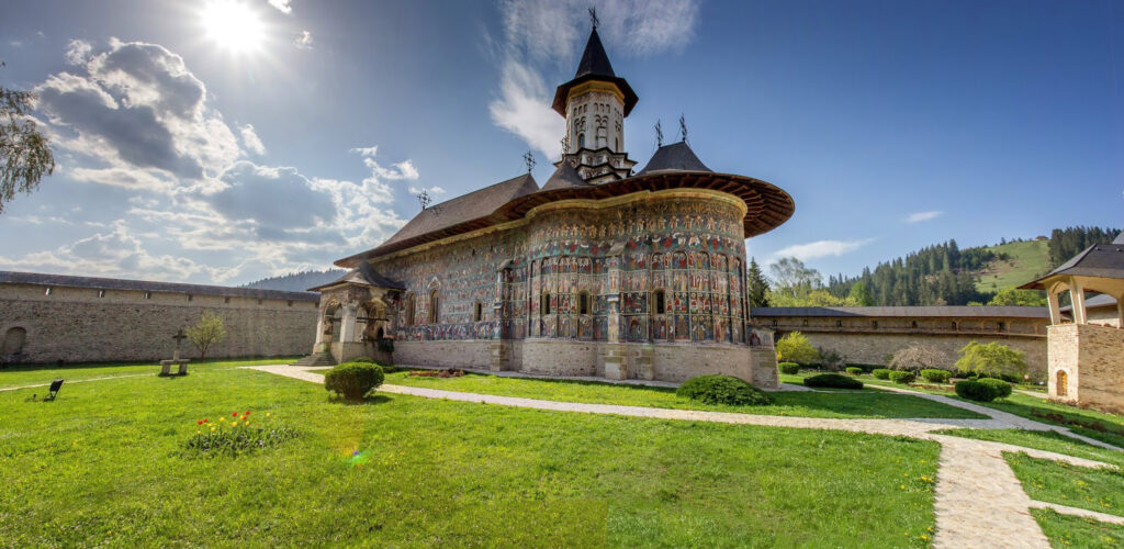 Ce sate din România să vizitezi de Paşti