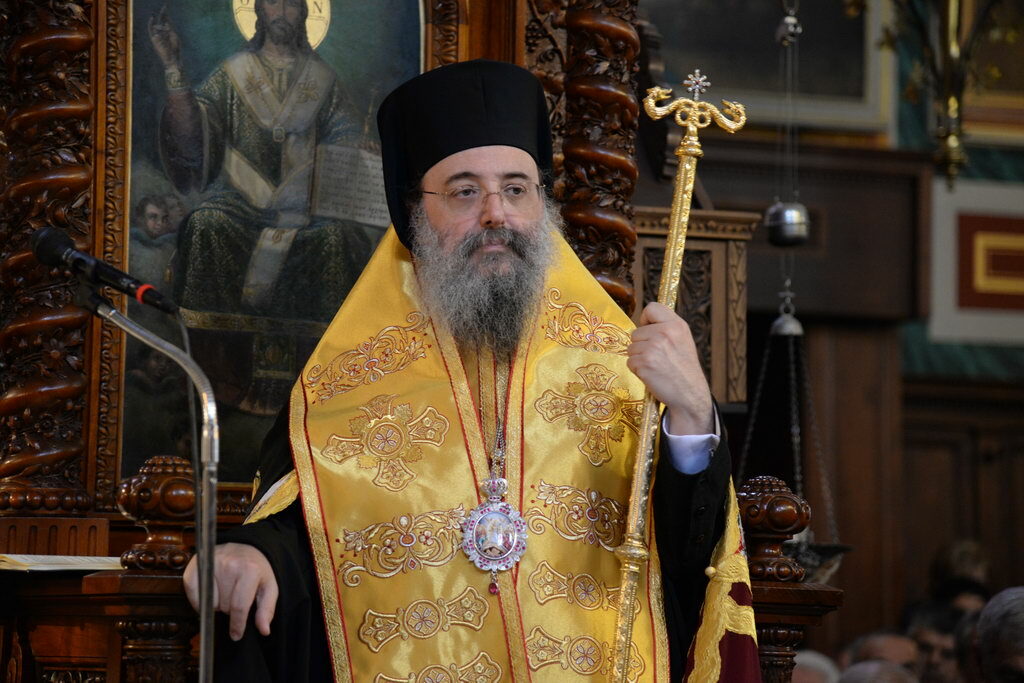 Σε κατανυκτικό κλίμα ο εσπερινός της Αποκαθηλώσεως στους ναούς της Πάτρας