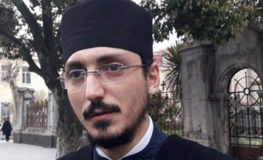 დეკანოზი იოანე გორელიშვილი – ხელვაჩაურის სამარხში აღმოჩენილ ნეშტებთან დაკავშირებით რელიგიური რიტუალი არ ჩატარდება, რადგან შეუძლებელია მათი აღმსარებლობის დადგენა