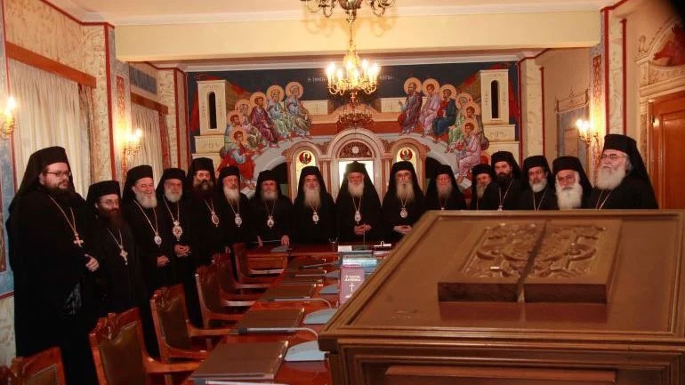 Holy Synod defers announcement on Ukrainian Church autocephaly